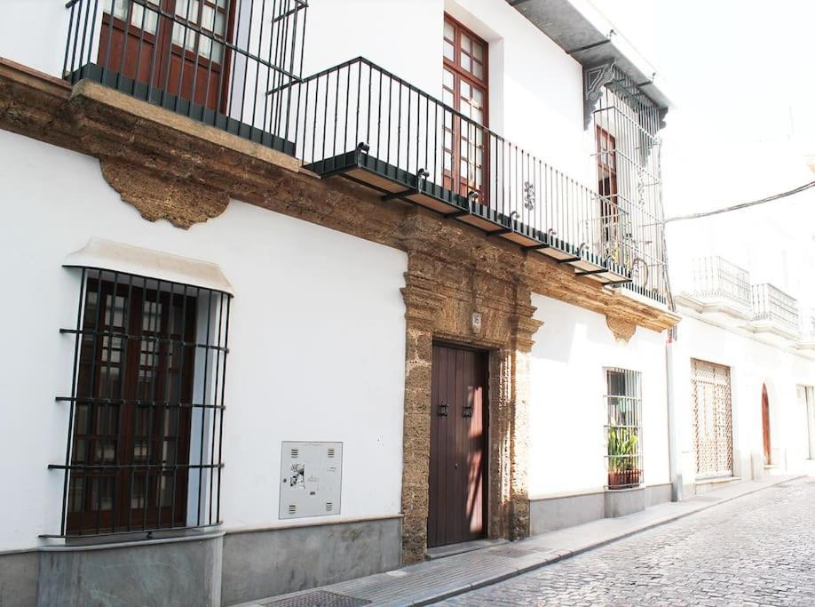 Fancy Apartment In A Historic House, Chiclana City Center By C. Dreams Chiclana de la Frontera Exteriör bild